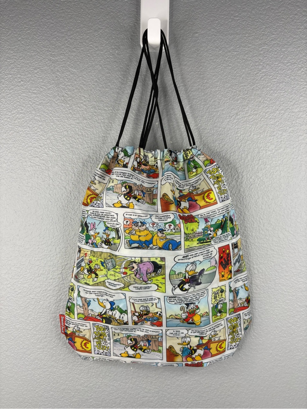 Donald Duck Retro Cartoons Drawstring Backpack - Picture 1 of 7